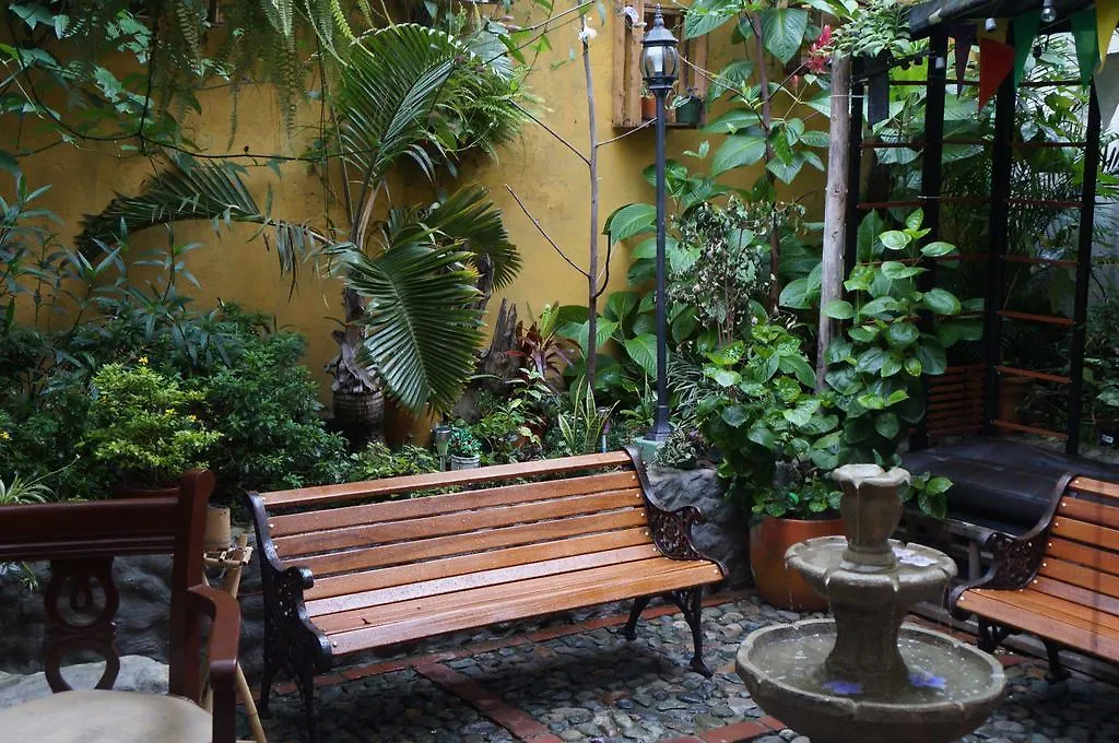 The Garden Of Blues Hostel Itagui 0*,  Colombia