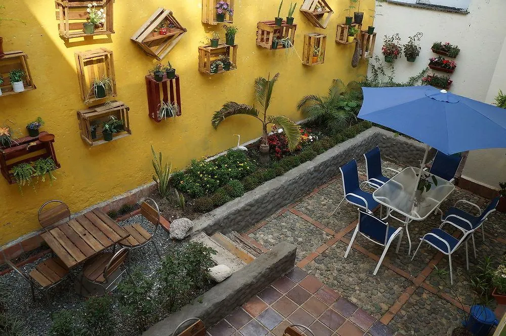The Garden Of Blues Hostel Itagui