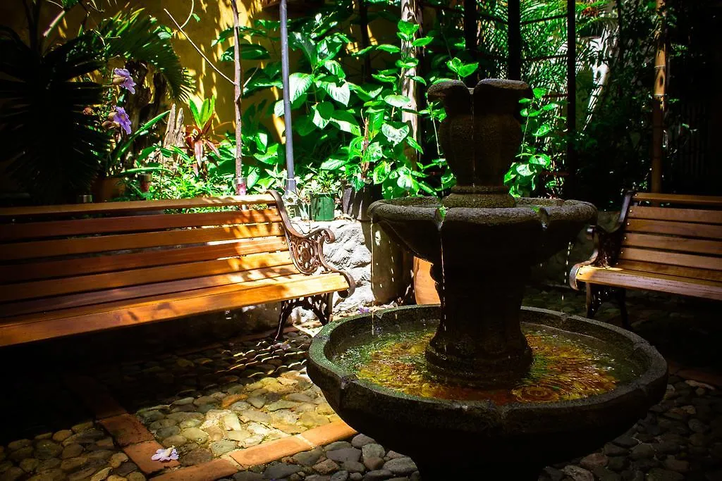 The Garden Of Blues Hostel Itagui