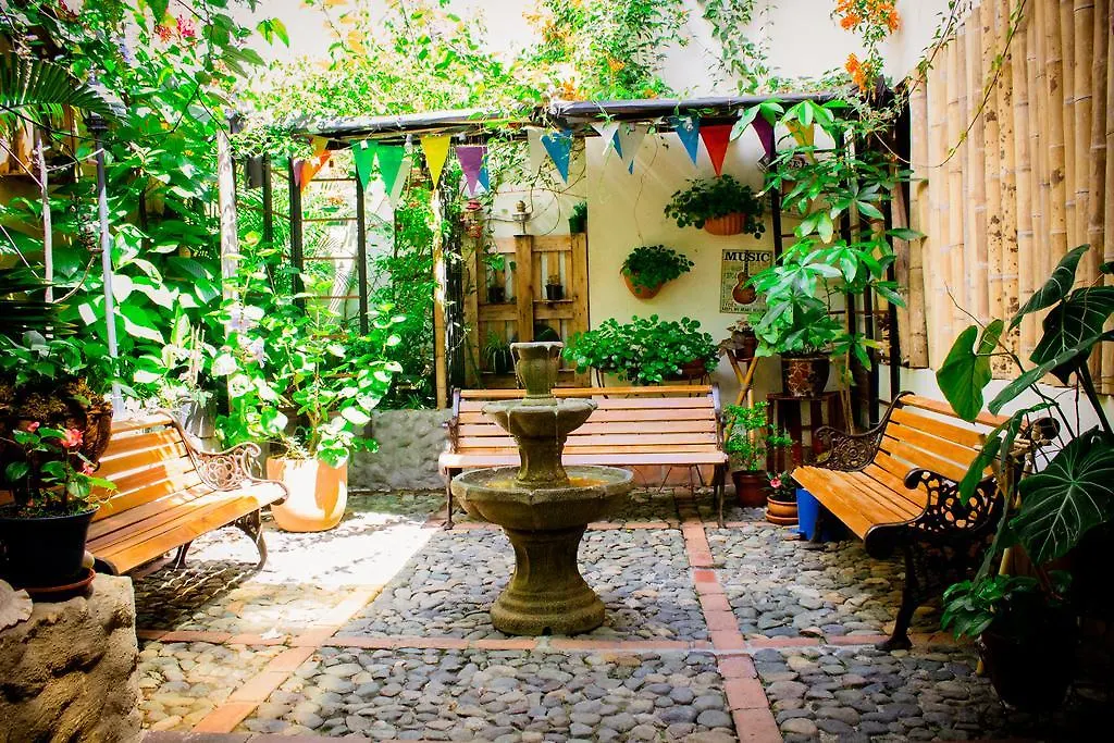 The Garden Of Blues Hostel Itagui