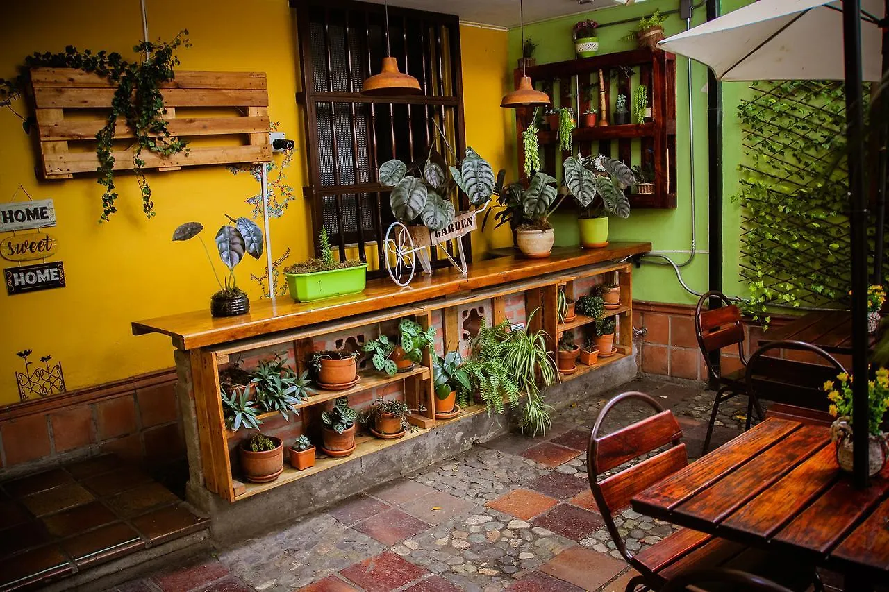 The Garden Of Blues Hostel Itagui Colombia