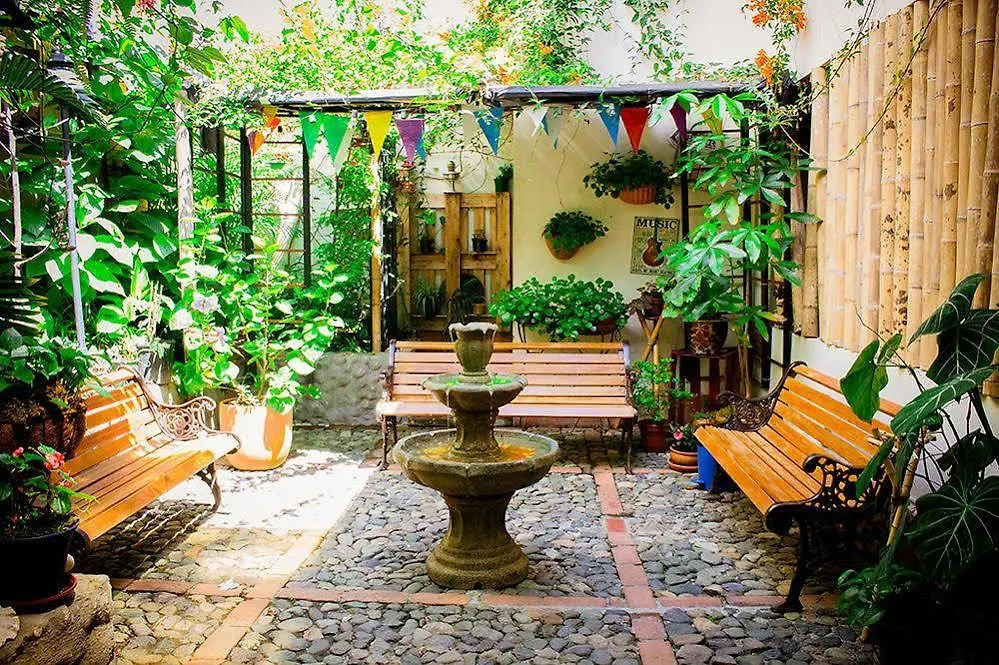The Garden Of Blues Hostel Itagui